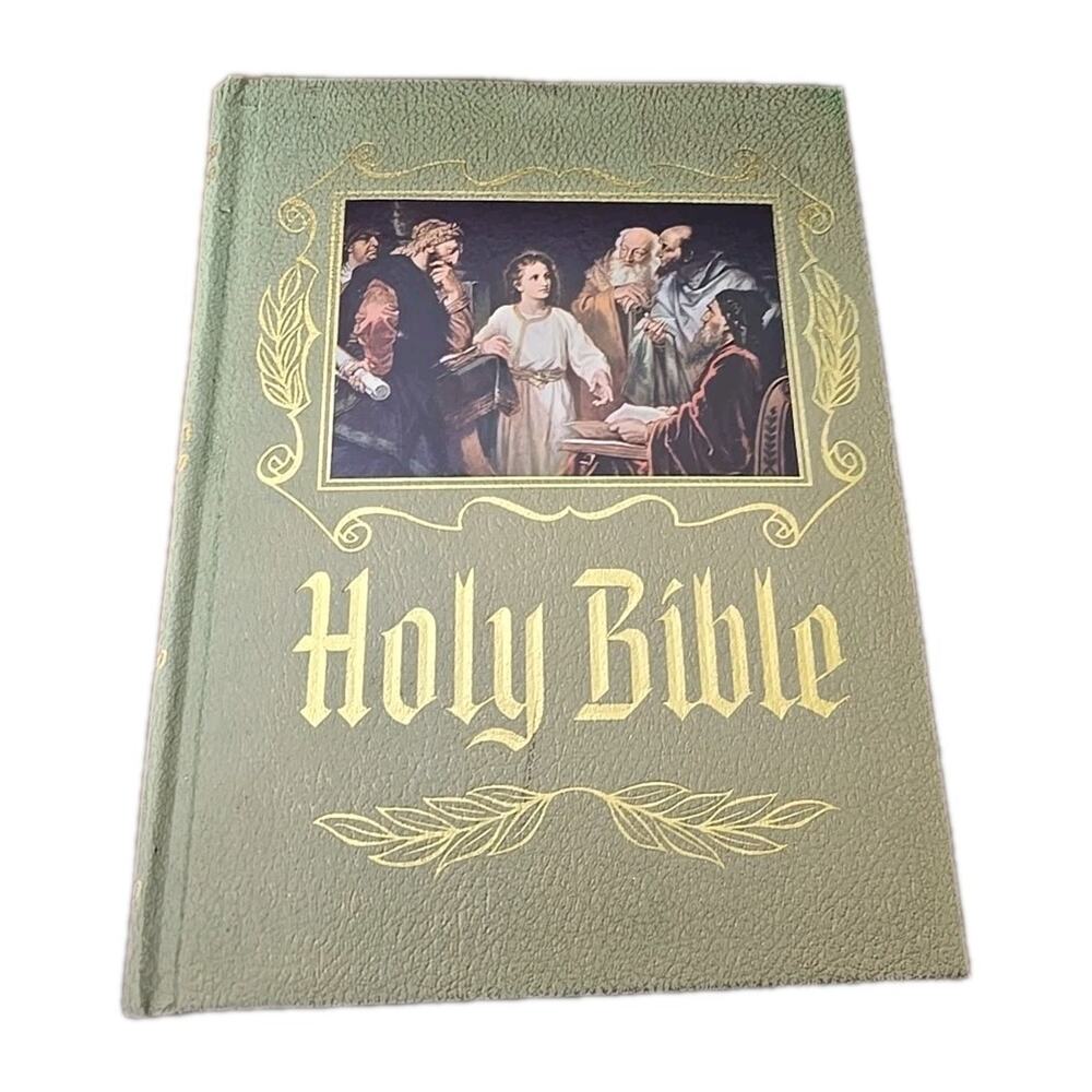 VTG 1972-1973 Edition Holy Bible Pope Paul VI and The Vatican Heirloom Hardcover